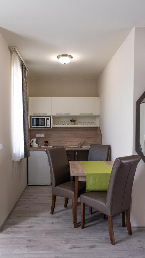 Fonix Apartman Lenti Exterior photo