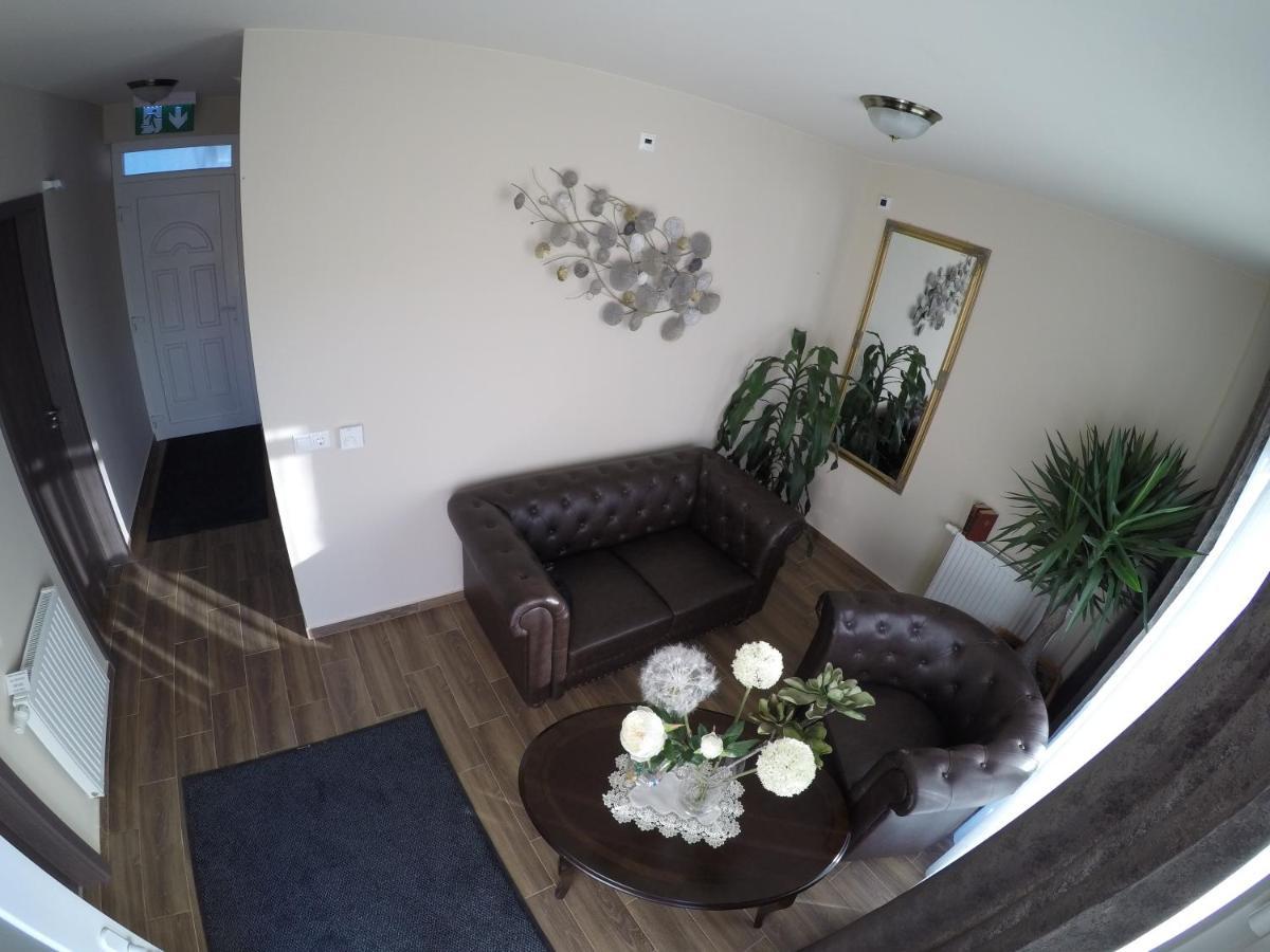 Fonix Apartman Lenti Exterior photo